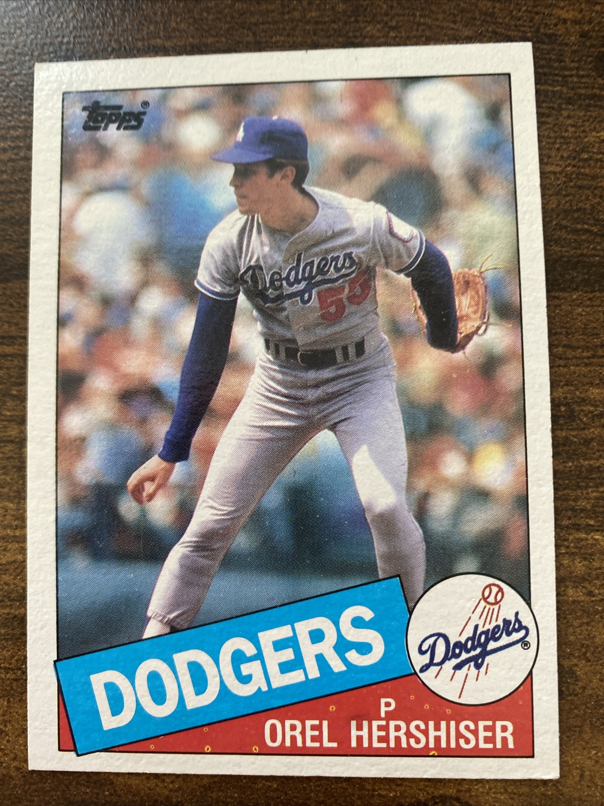 1985 Topps - #493 Orel Hershiser (RC)