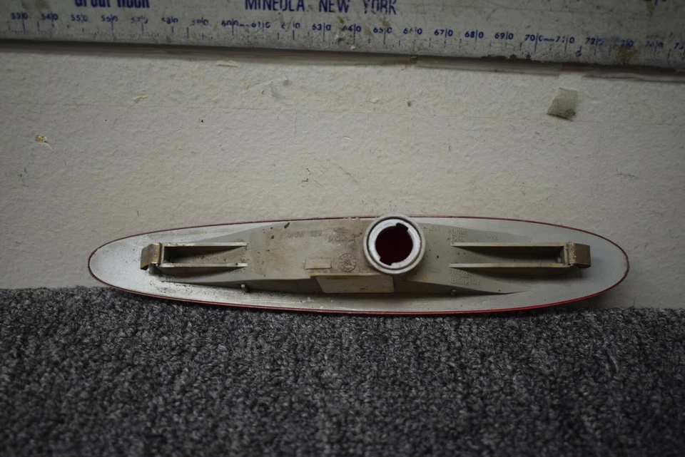 1997-2006 JAGUAR XK8 ЗАДНИЙ БАМПЕР ОТРАЖАТЕЛЬ ЗАВОДСКОЙ OEM - Изображение 4 из 4