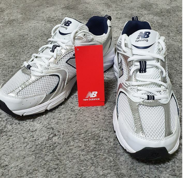 New Balance 530 Retro White Silver Navy Running Shoes New Balance 530 Retro White Silver Navy Running Shoes