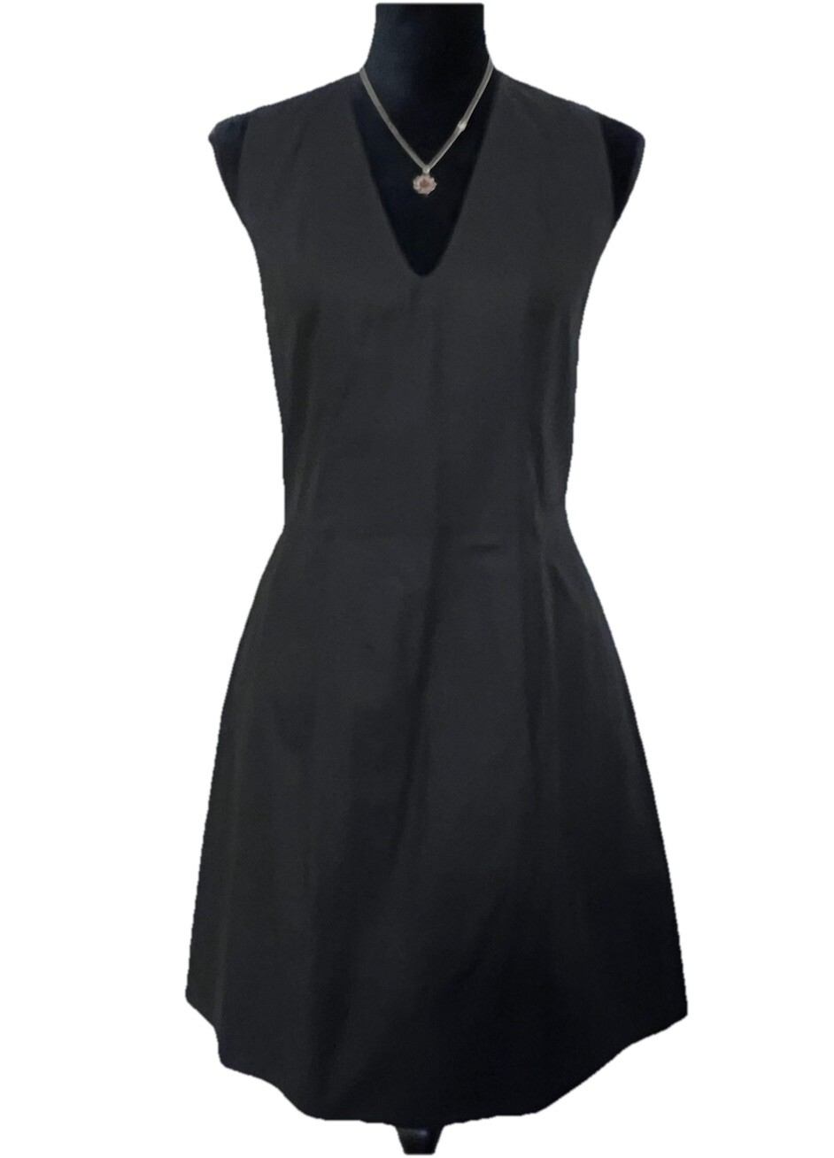 Everlane Poplin Deep V-Neck Size Small Little Black Dress A-line Retro Pinup