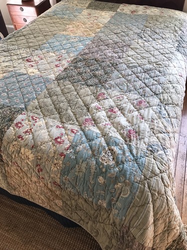The Company Store Patchwork Queen Quilt Patchwork Green Blue Tan 100% Cotton