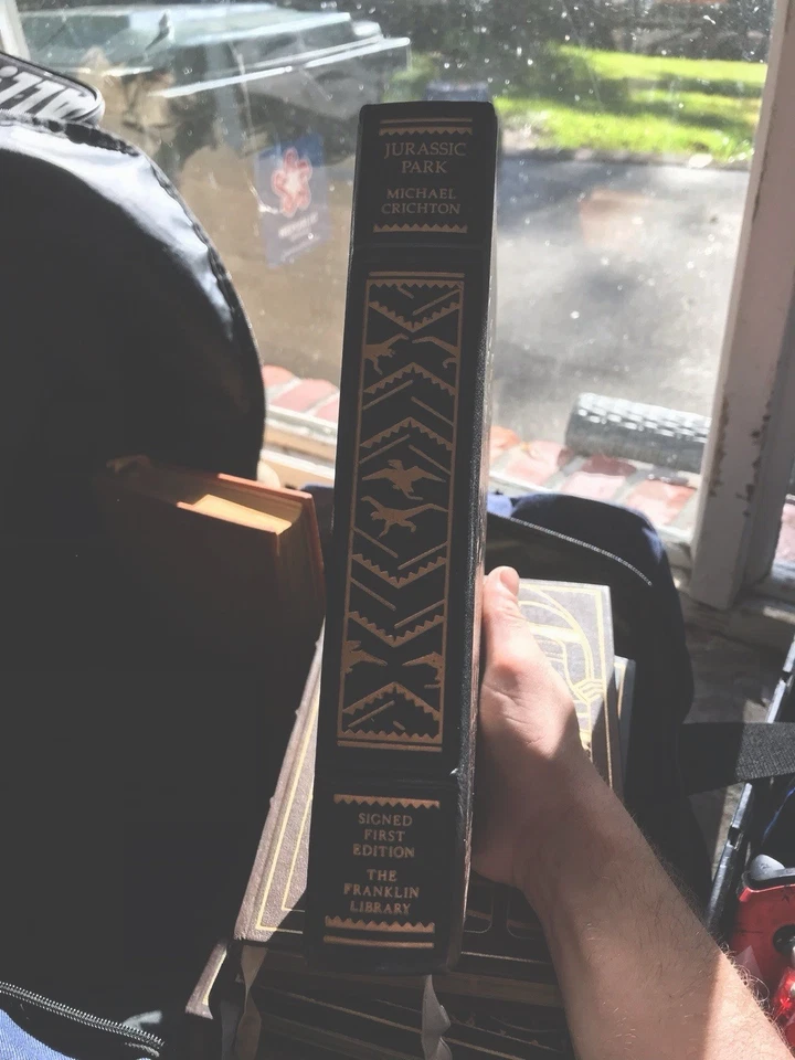 Jurassic Park Franklin Library Signed First Edition Michael Crichton Leather - Image 4 of 4