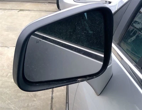 17 18 19 2020 Chevy Trax Driver Left LH Side View Mirror in GAN Silver | Heated