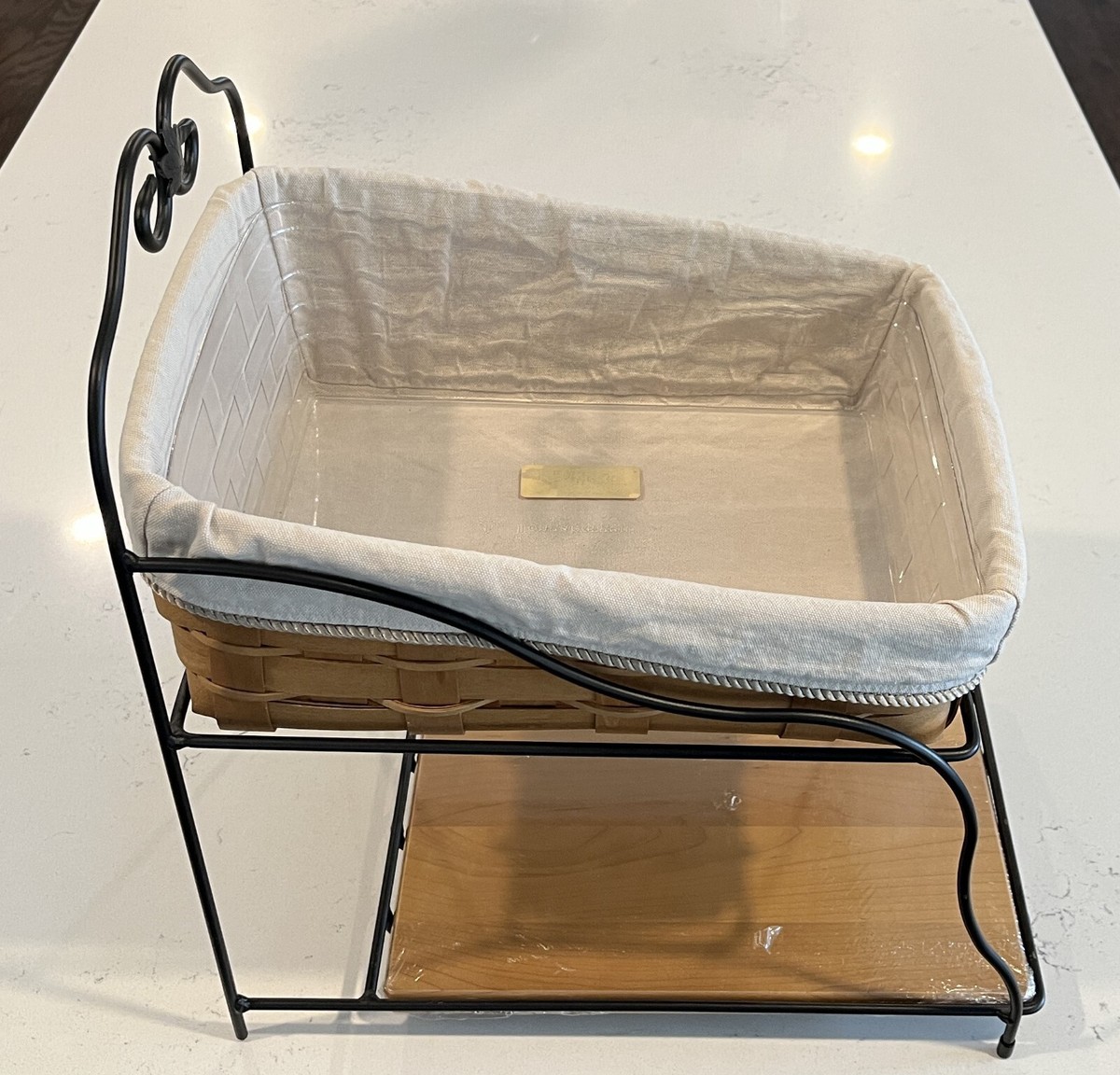 Longaberger ロングバーガー!! 蓋付き仕切りプロテクター付き! Longaberger ロングバーガー!! 蓋付き仕切りプロテクター付き!