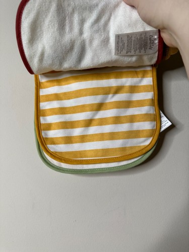 Baby Essentials Set of 3 Bibs - Thanksgiving Theme - One Size NEW - Picture 2 of 5