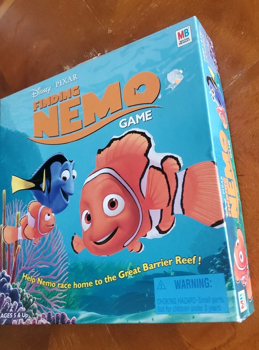 Rare Walt Disney Pixar Finding Nemo Board Game 2003 Milton Bradley