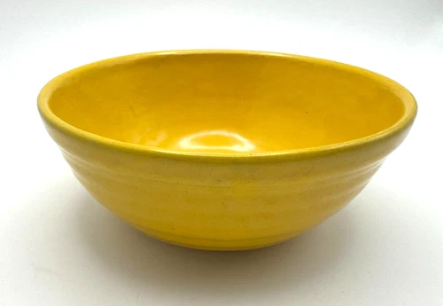 RARE - Vintage Bauer Pottery Yellow 5" Cereal Bowl Ring - EXCELLENT CONDITION