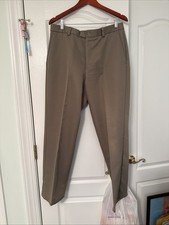 Dockers Premium Men's Pants 34x31. Flat Front 100 Polyester