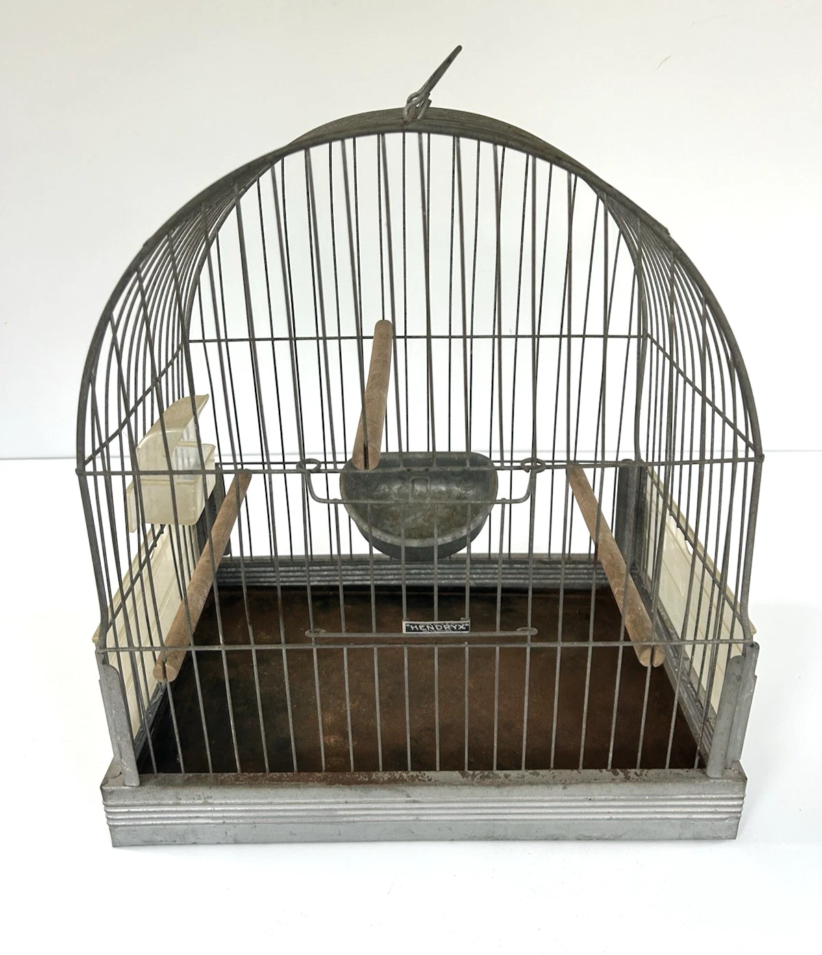 Vintage Hendryx Bird Cage w/slide up door, 3 perches 2 feeders & slide out tray