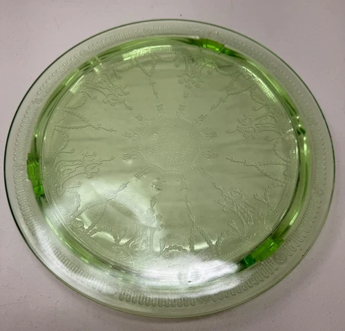 Anchor Hocking Cameo Ballerina Green Depression Glass Footed Cake Plate
