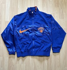 New York Knicks Nike Windbreaker Jacket Zip Up Men  s Medium Brand New
