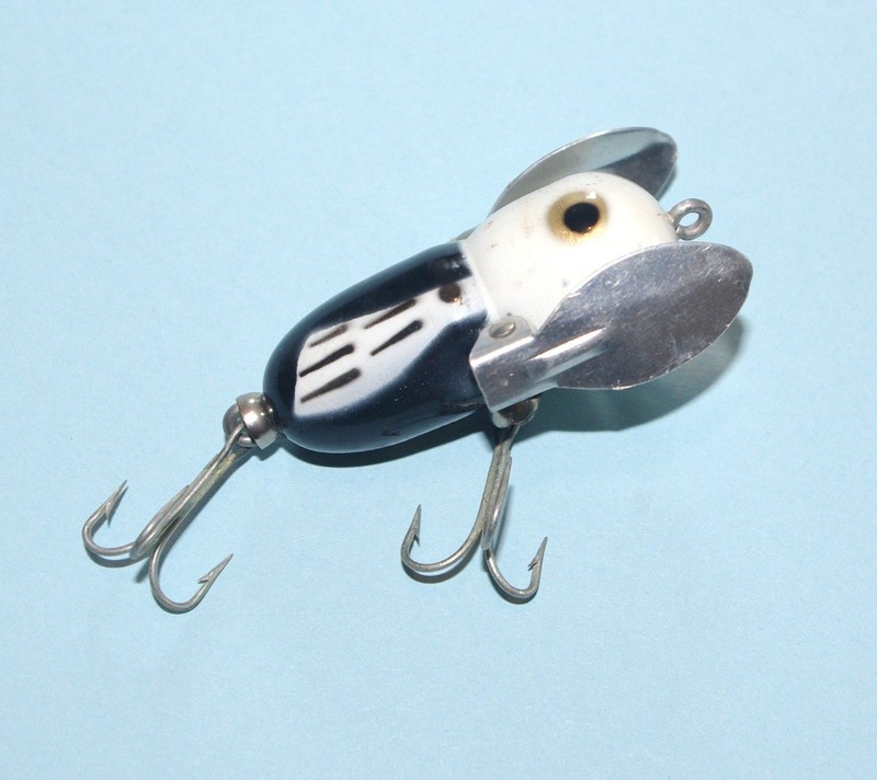 VINTAGE HEDDON TINY CRAZY CRAWLER TOP WATER LURE BLACK & WHITE GREAT CONDITION