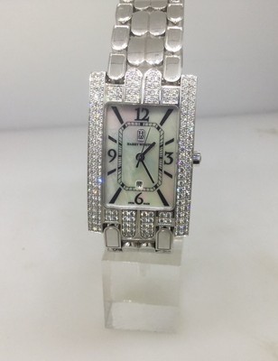 Harry Winston Avenue Classic Weißgold & Diamant Damenuhr 310UQW Neu