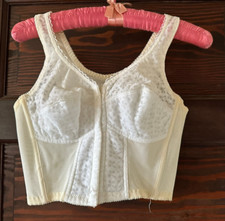Vintage BESTFORM Longline Bra White Size 36B Soft Cup Front Close Lace Front