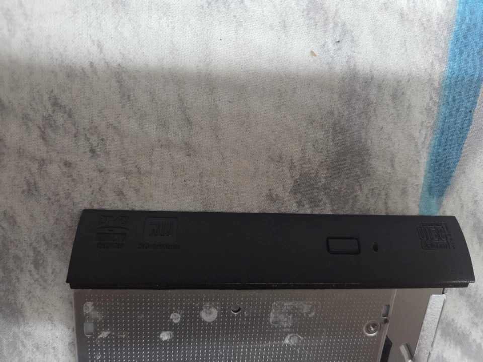 LG GT40N Super Multi DVD Rewriter Brenner Sata Slim Line Notebook - Bild 3 von 3