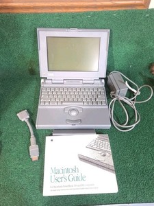 Apple PowerBook 2400c/180 本体 PowerBook 2400c/180 Specs: EveryMac.com