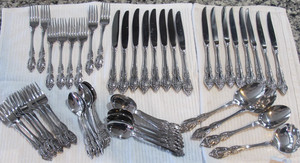 Oneida BRAHMS Stainless Flatware Pierced Floral Service (8) Set  + Serving Pcs