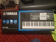 Yamaha YPT-230 Keyboard – mit Netzteil & OVP – sehr gut erhalten