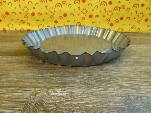 Ekco Baker's Secret 10.5" Flan Torte Pan Duncan Hines Tiara Desserts Nonstick - Picture 9 of 11