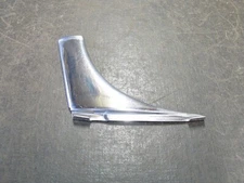 1949 1950 1951 1952 CHEVROLET LOWER RH WINDSHIELD TRIM CONNECTOR PASSENGER SIDE