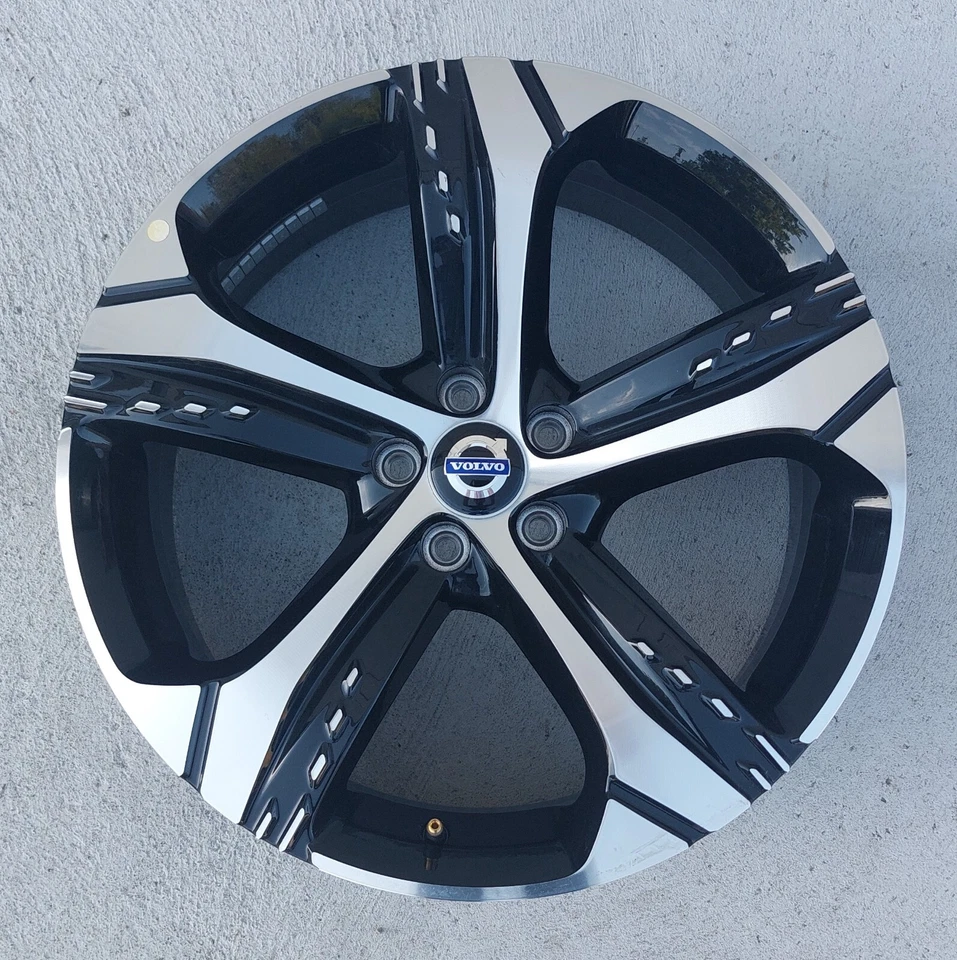 4 Cerchi in Lega VOLVO XC40 XC60 XC70 XC90 con BULLONERIA NUOVA  5x108 19 - Bild 1 von 1