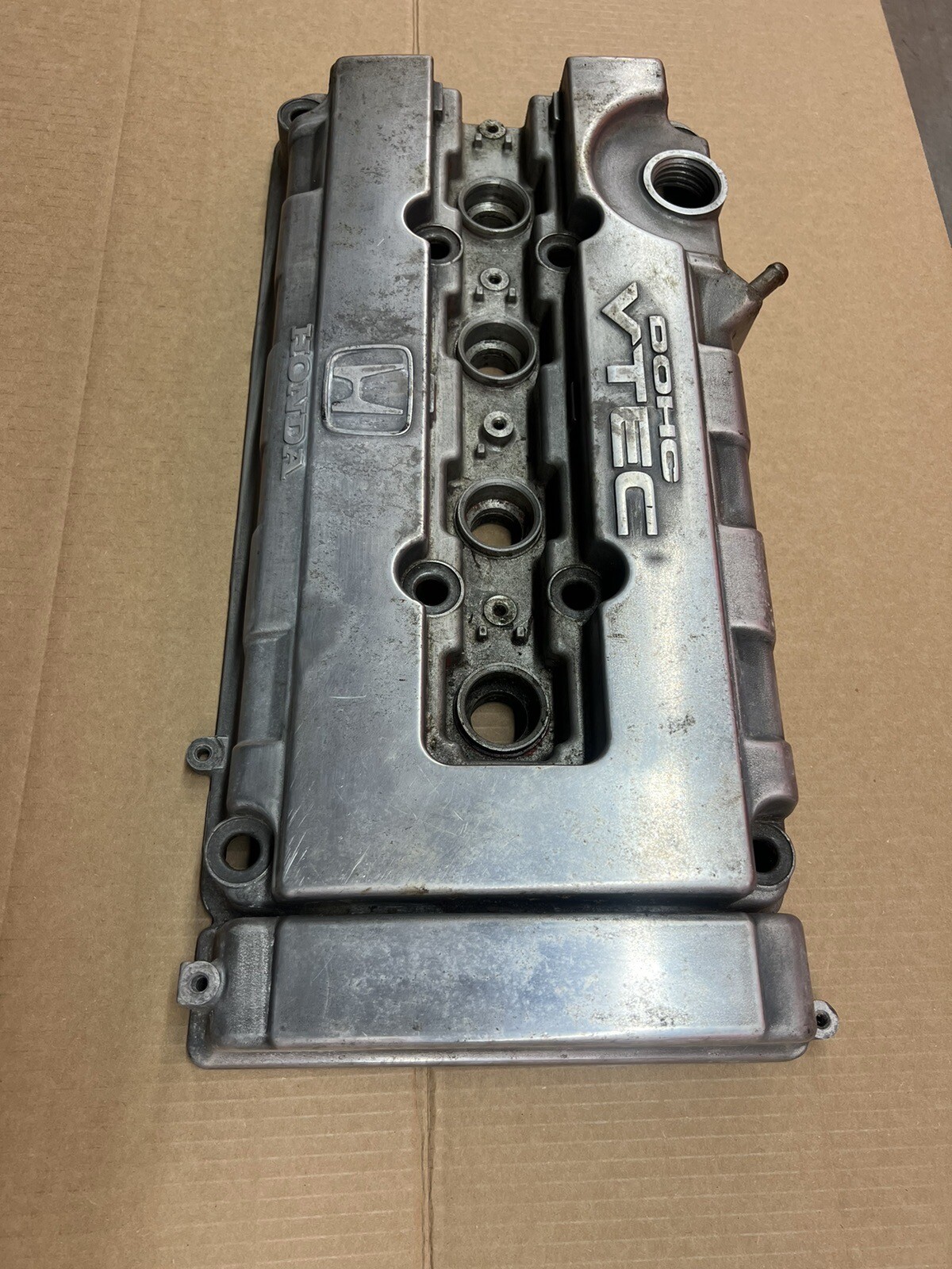B16 Acura Integra DOHC VTEC DC2 HONDA VALVE COVER OEM JDM B16 B17 B18