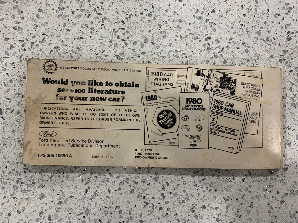 Ford Mustang 1980 guía del usuario manual del operador GT 2,3 L 5,0 L 4 cilindros V6 Foto 2 de 3