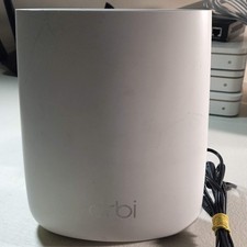 NETGEAR Orbi RBR20 Satellite Home Mesh WiFi Tri-band AC2200 Router.