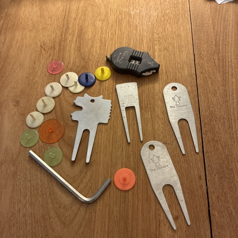 Vintage Golf Divot Tools - Lot Of 4