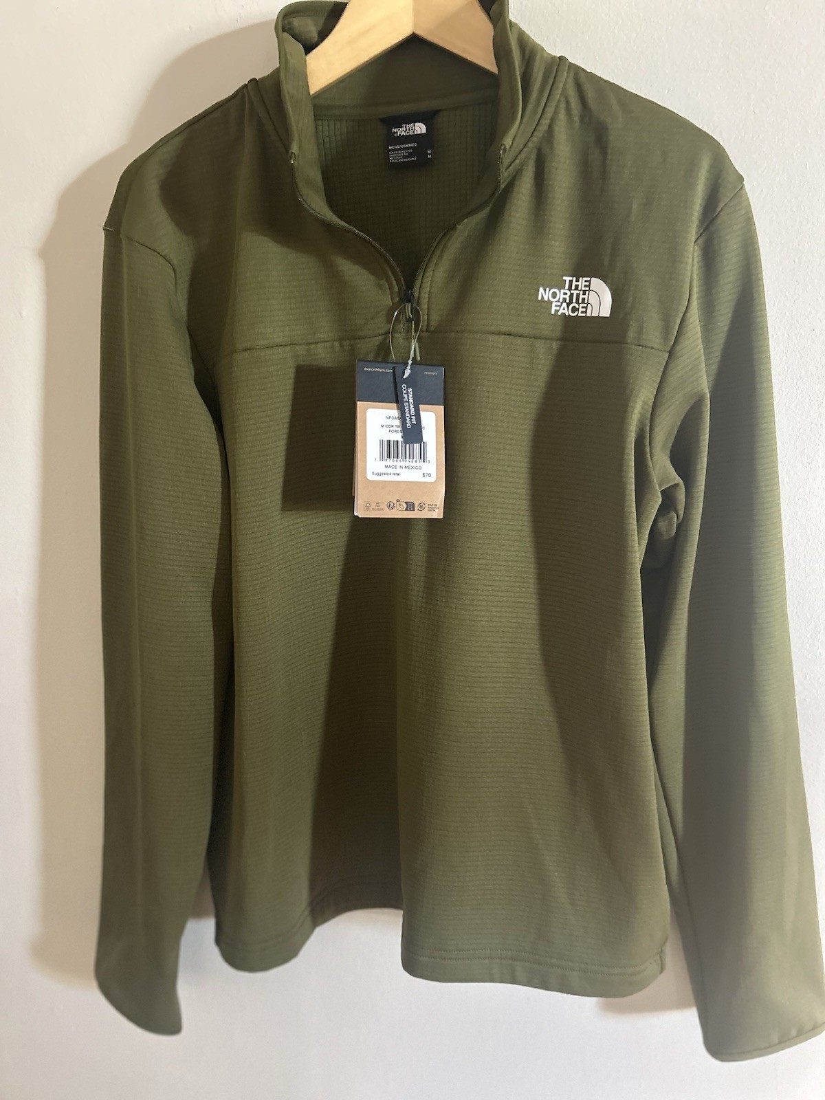 The North Face Mens M Quarter Zip Fleece Jacket in Forest Olive