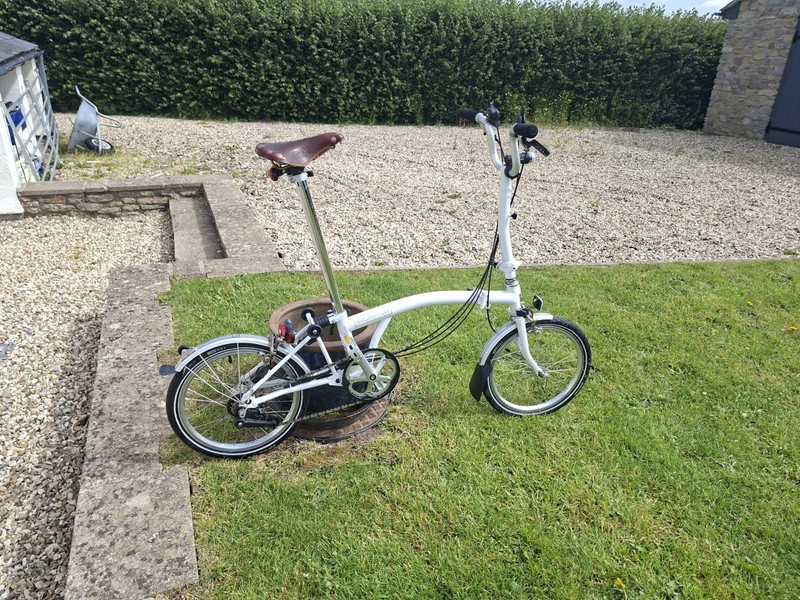 M6L Brompton folding bike