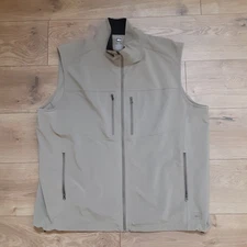 REI Vest Mens 2XL XXL Lightweight Outdoor Light Beige Full Zip Hiking