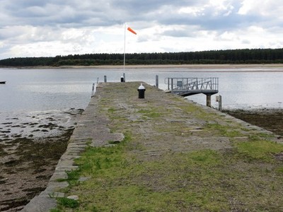 Photo A3 Findhorn Pier Looking south-westward. c2017