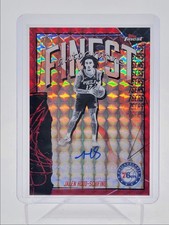 JALEN HOOD-SCHIFINO 2025-26 TOPPS FINEST AUTOGRAPHS RED GEO AUTO /5 Q6383