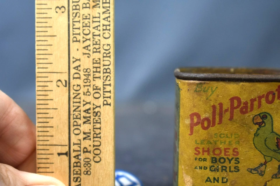 Zapatos de cuero Poll-Parrot de colección banco de monedas de metal, publicidad, zapatos para niños Foto 2 de 4