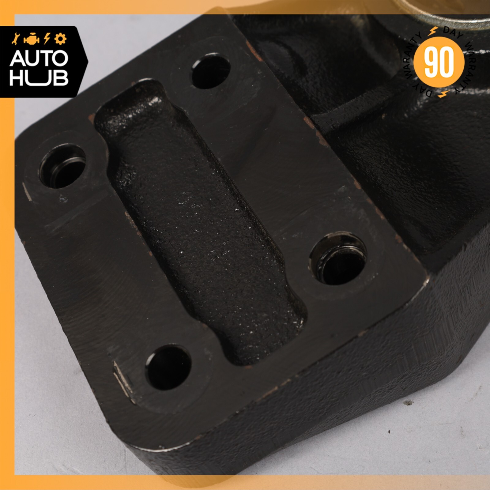 04-18 Maserati Quattroporte S GT M139 Right Differential Mount Bracket OEM 61k