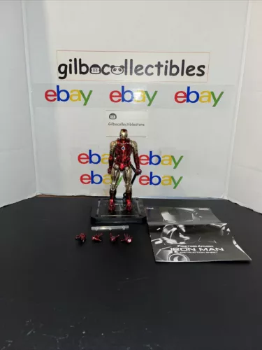 Sen-ti-nel Marvel Fighting Armor Iron Man Figure
