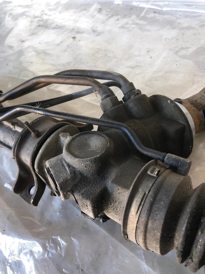 1991 - 2003 FORD ESCORT LX Power Steering Gear Rack & Pinion Assembly 1.9L OEM - Imagem 4 de 4