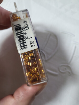 Lot 35 grammes de perles petit tube jaune n°107 mercerie