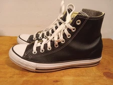 Converse Chuck Taylor All Star Classic Leather Black High Top Men's 6.5 132170C
