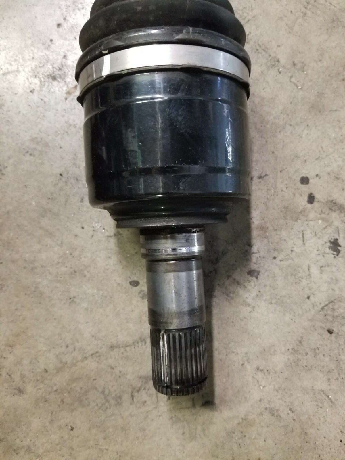 Rear Left CV Axle Shaft 670005454 670104207 Maserati Ghibli Low Miles 40k