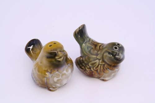 Pottery Birds Salt & Pepper Set - Gold and Brown Vintage - Picture 2 of 8