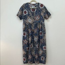 Hilo Hattie Made In Hawaii Midi Button Front Dress Size Large tropical print