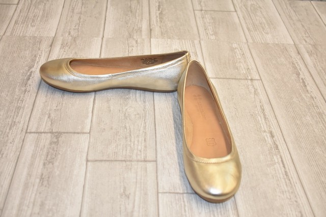 naturalizer brittany flats