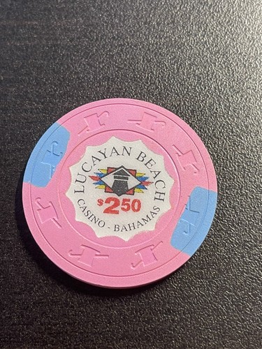 $2.50 Lucayan Beach Bahamas Casino Chip **Rare** Caribbean