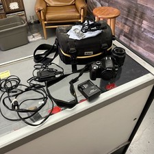 Nikon D60 10.2MP Digital SLR Camera Kit w/ 18-55mm Lens /Black/