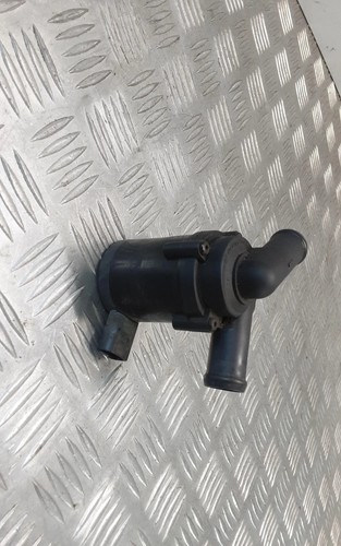 VW TOUAREG 7LA, 7L6, 7L7 Zirkulationswassermotor 7L0965561D 2.50 28390256
