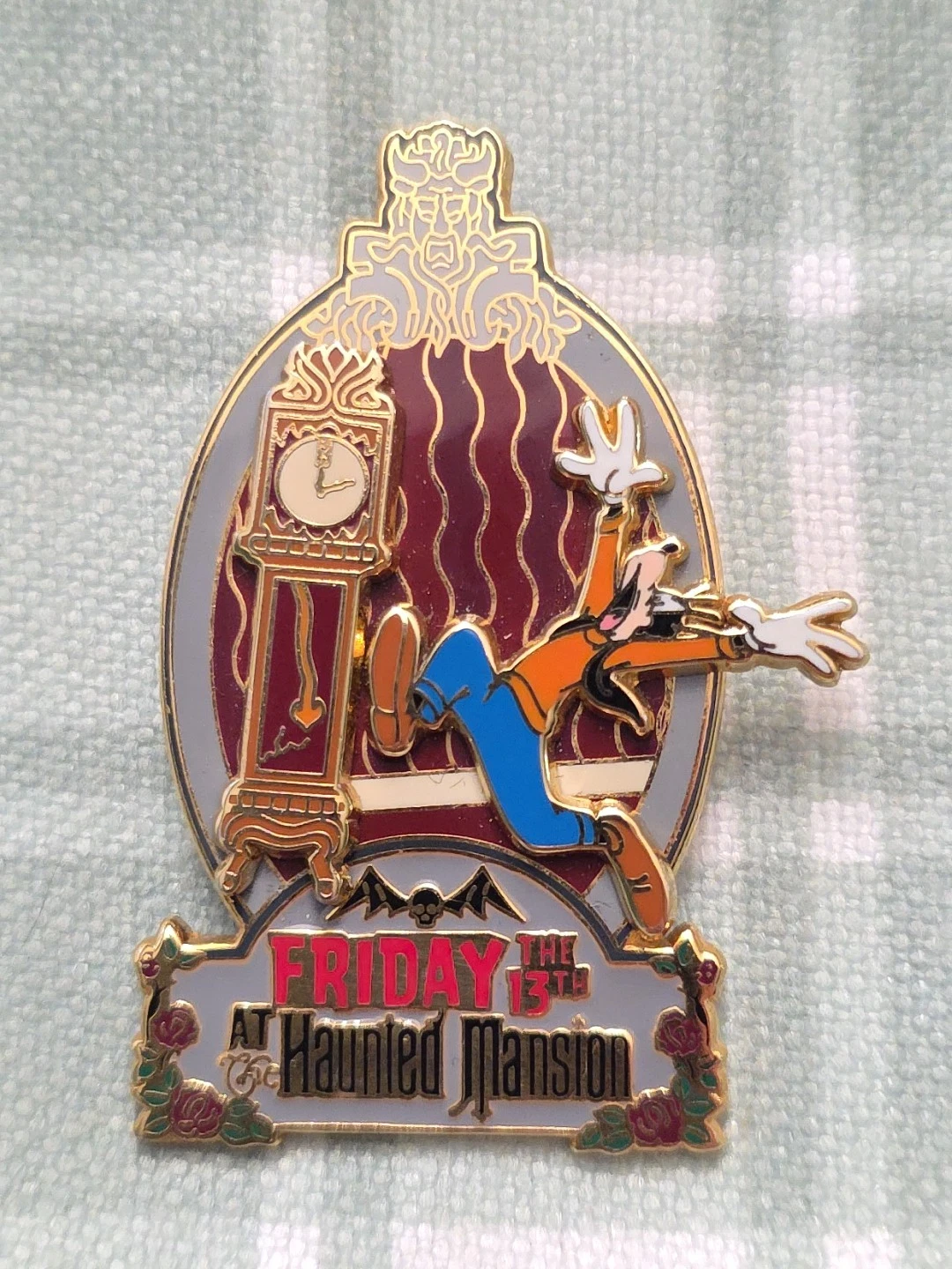 DISNEY PIN LE GOOFY AT THE HAUNTED MANSION HAUNTED CLOCK FRIDAY THE 13TH