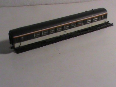 HO LIMA PERSONENWAGEN / KORALLENAUTO GRIL EXPRESS / GEBRAUCHT