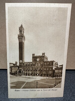 Siena - Palazzo Pubblico con la Torre del Mangia Postcard